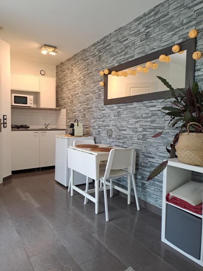 La Ribasse En Provence Apartment เวอแนลส์ ภายนอก รูปภาพ