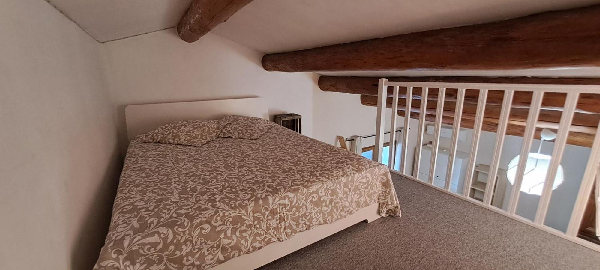La Ribasse En Provence Apartment เวอแนลส์ ภายนอก รูปภาพ
