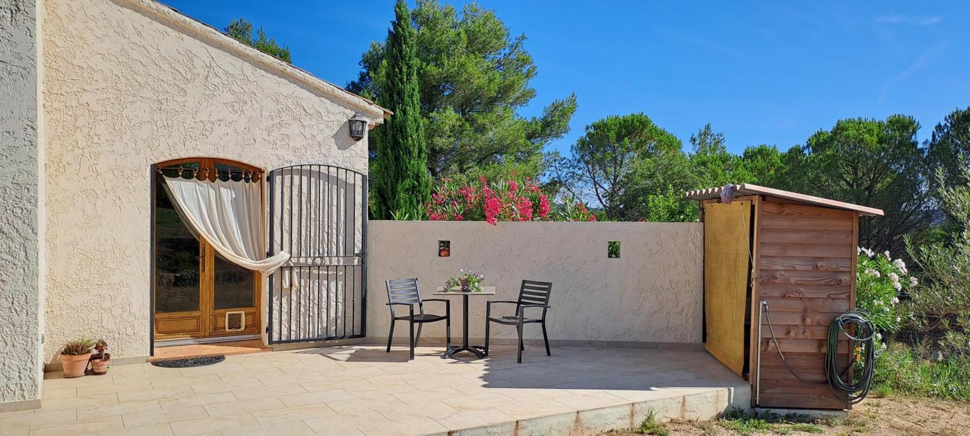 La Ribasse En Provence Apartment เวอแนลส์ ภายนอก รูปภาพ
